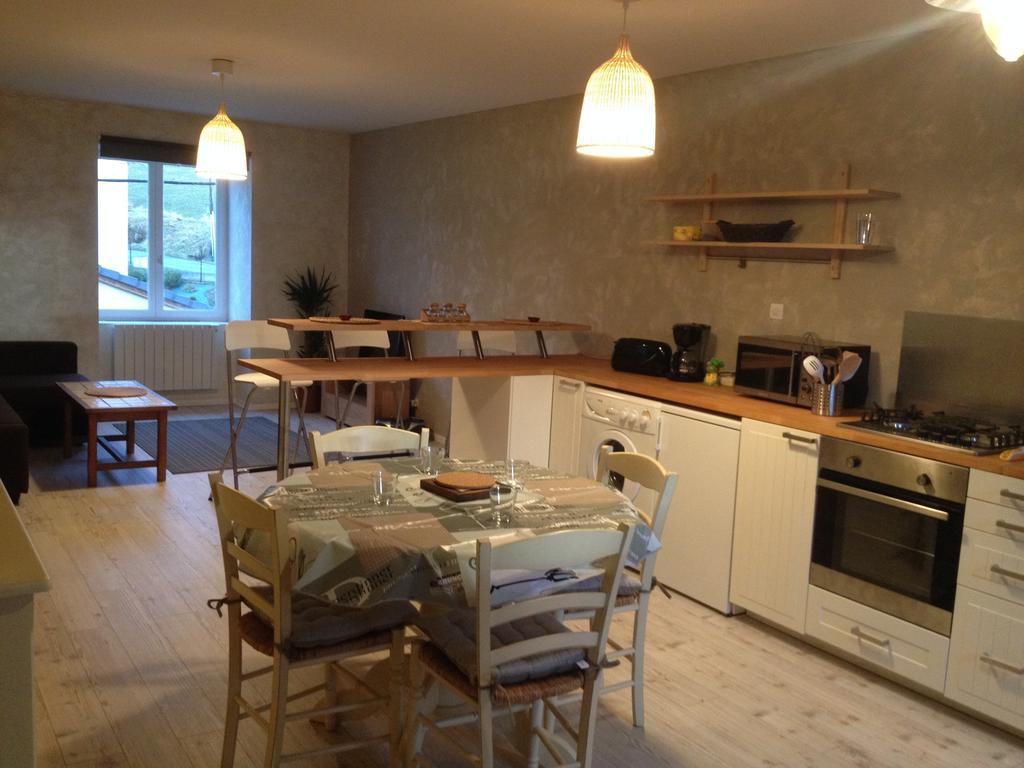 Gite La Parenthese Saint-Hostien Zimmer foto