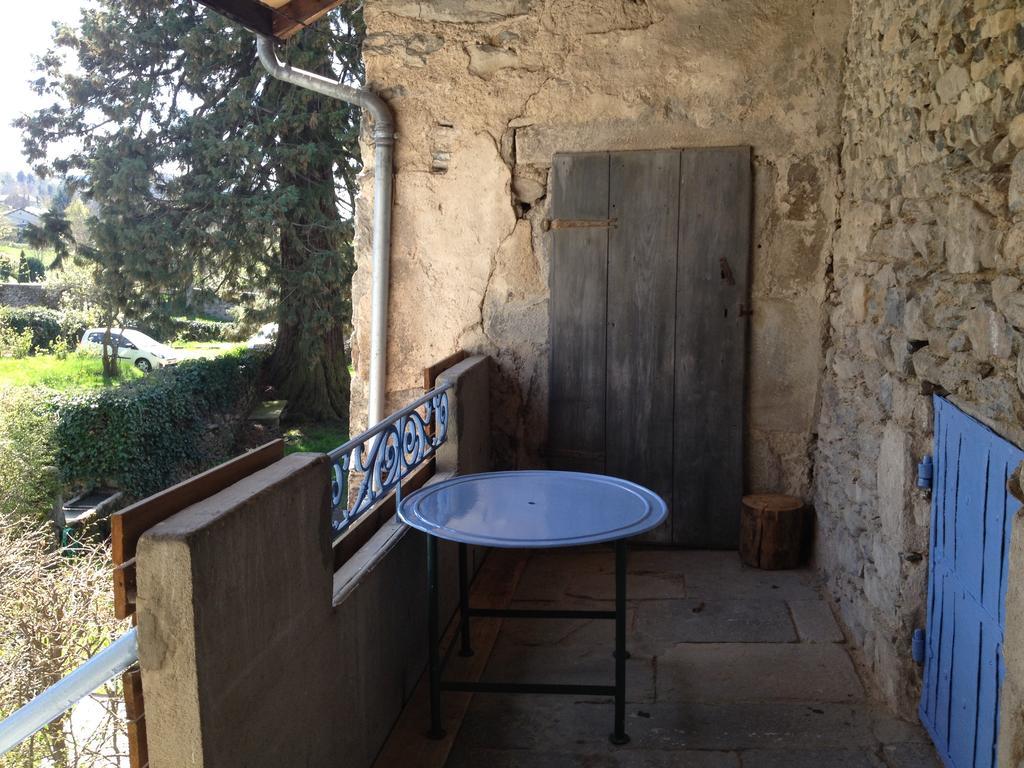 Gite La Parenthese Saint-Hostien Exterior foto