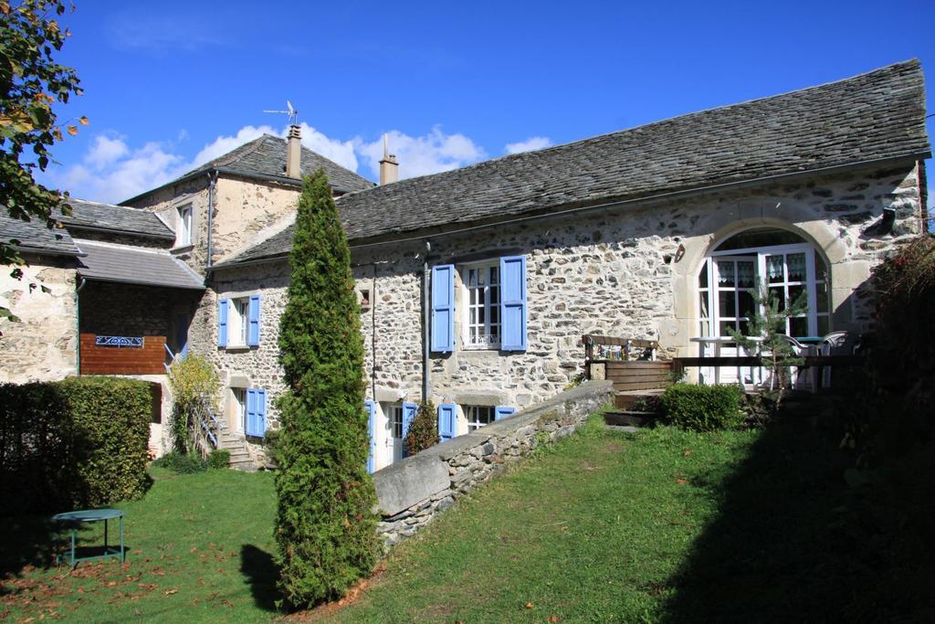 Gite La Parenthese Saint-Hostien Exterior foto